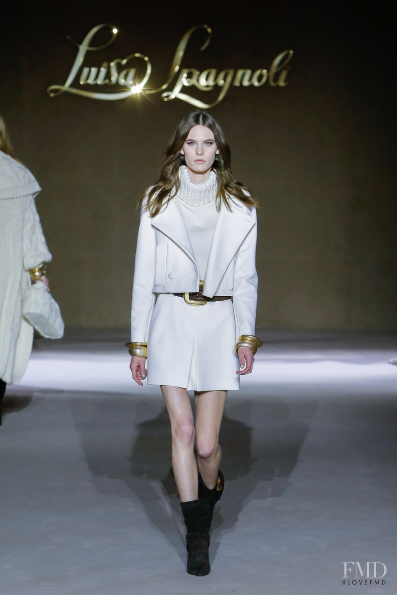 Luisa Spagnoli fashion show for Autumn/Winter 2022