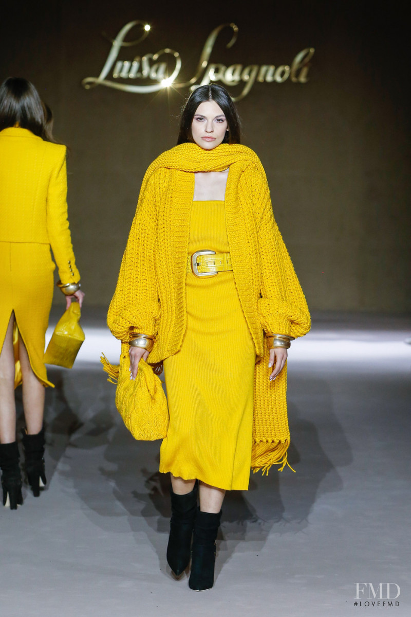 Luisa Spagnoli fashion show for Autumn/Winter 2022