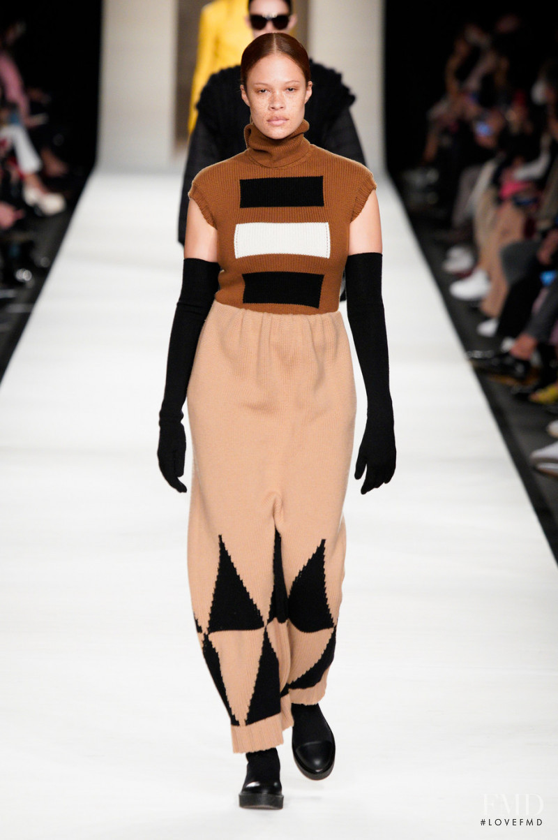 Sabina Karlsson featured in  the Max Mara fashion show for Autumn/Winter 2022