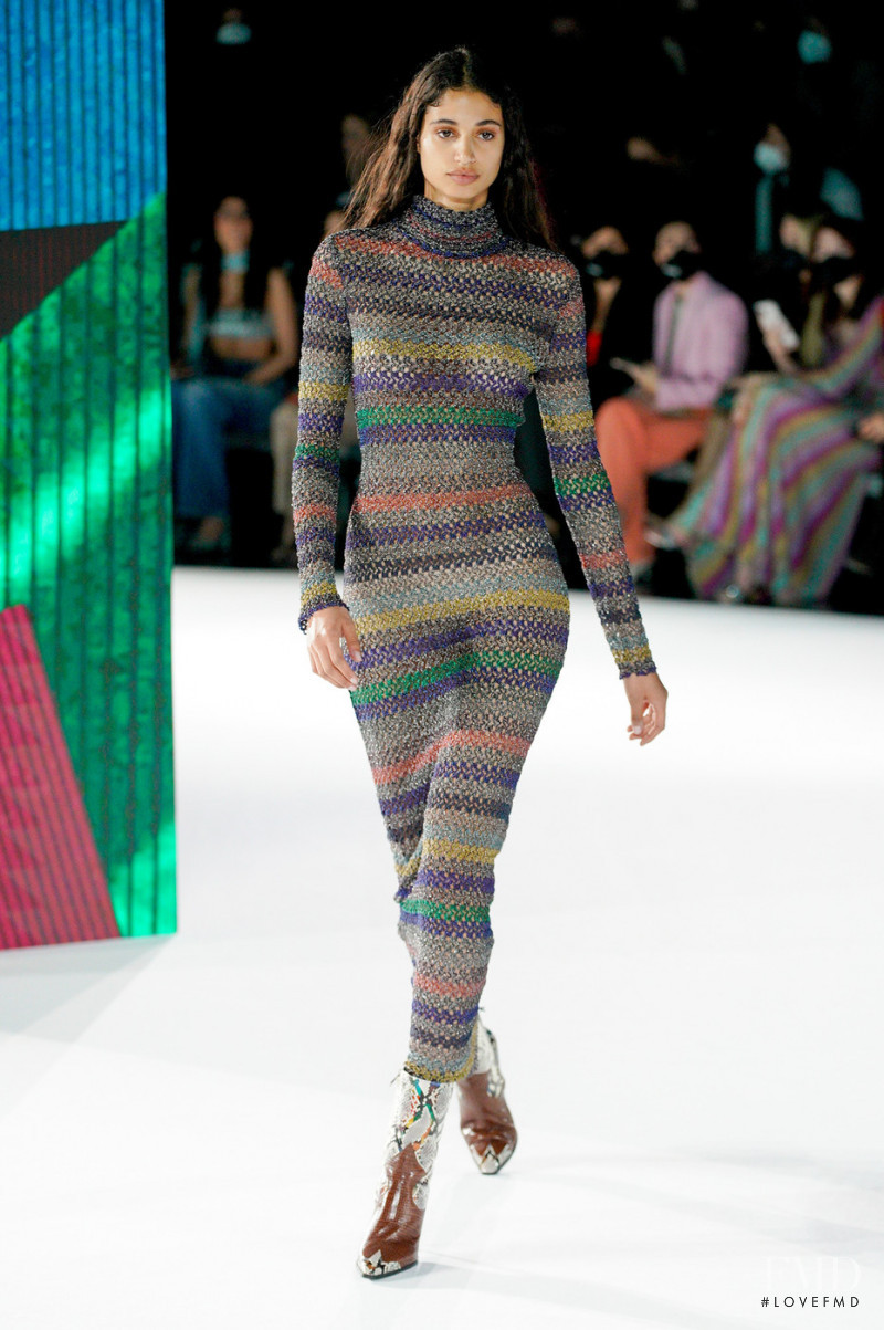 Malika El Maslouhi featured in  the Missoni fashion show for Autumn/Winter 2022