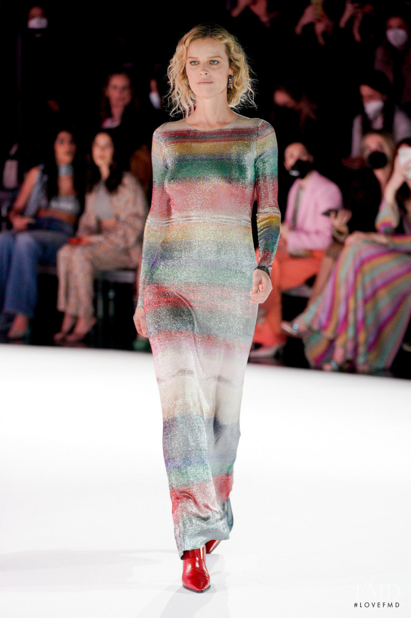 Eva Herzigova featured in  the Missoni fashion show for Autumn/Winter 2022