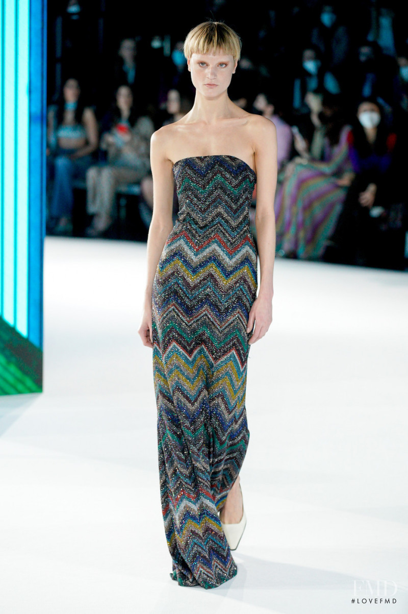 Michelle Laff featured in  the Missoni fashion show for Autumn/Winter 2022