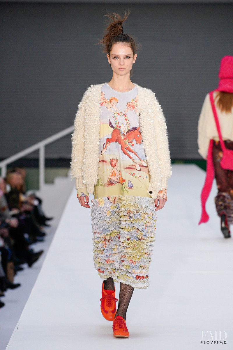 Giselle Norman featured in  the Molly Goddard fashion show for Autumn/Winter 2022
