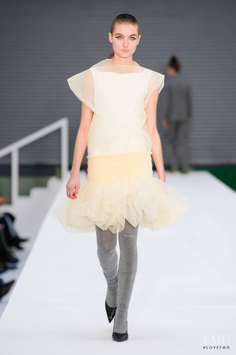 Freja Rothmann-Pallesen featured in  the Molly Goddard fashion show for Autumn/Winter 2022