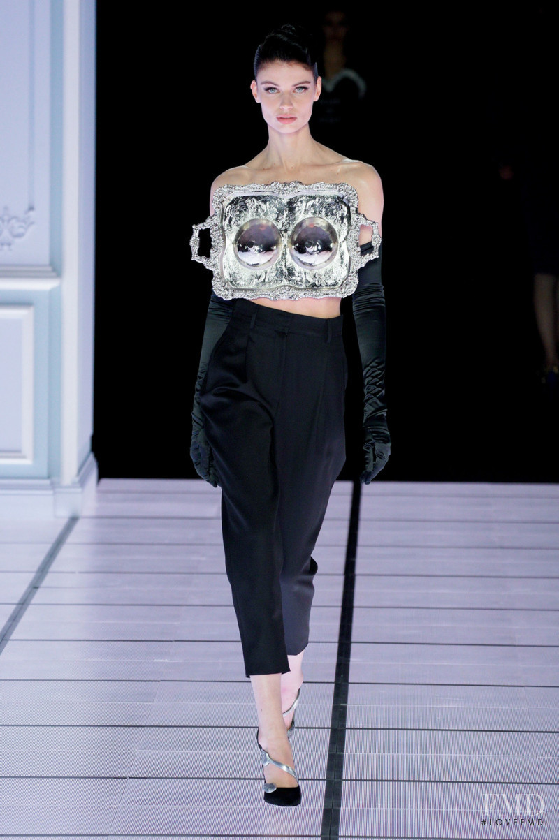 Mila van Eeten featured in  the Moschino fashion show for Autumn/Winter 2022