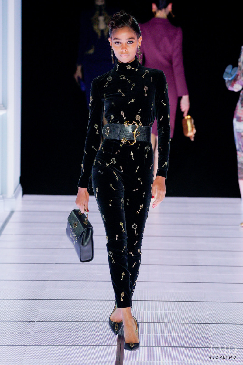 Blesnya Minher featured in  the Moschino fashion show for Autumn/Winter 2022