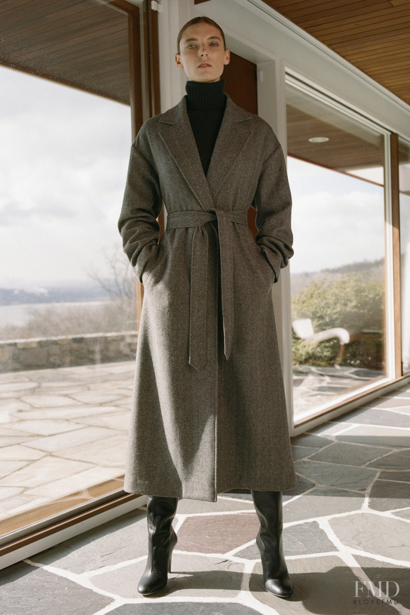 Nili Lotan lookbook for Autumn/Winter 2022