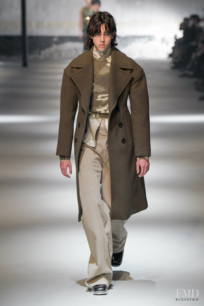 Fred Brizard featured in  the N° 21 fashion show for Autumn/Winter 2022