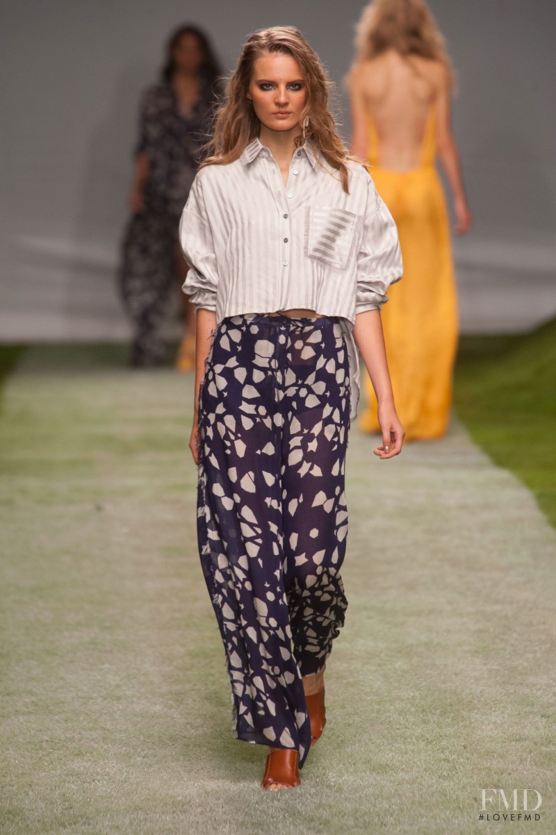 Tilda Lindstam featured in  the Topshop Unique fashion show for Spring/Summer 2014