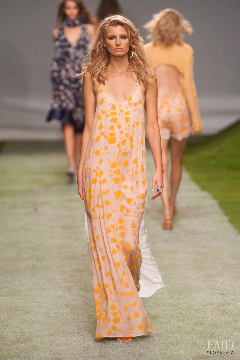 Ava Smith featured in  the Topshop Unique fashion show for Spring/Summer 2014