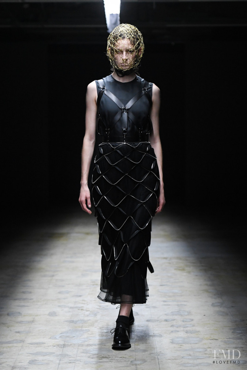 Noir Kei Ninomiya fashion show for Autumn/Winter 2022