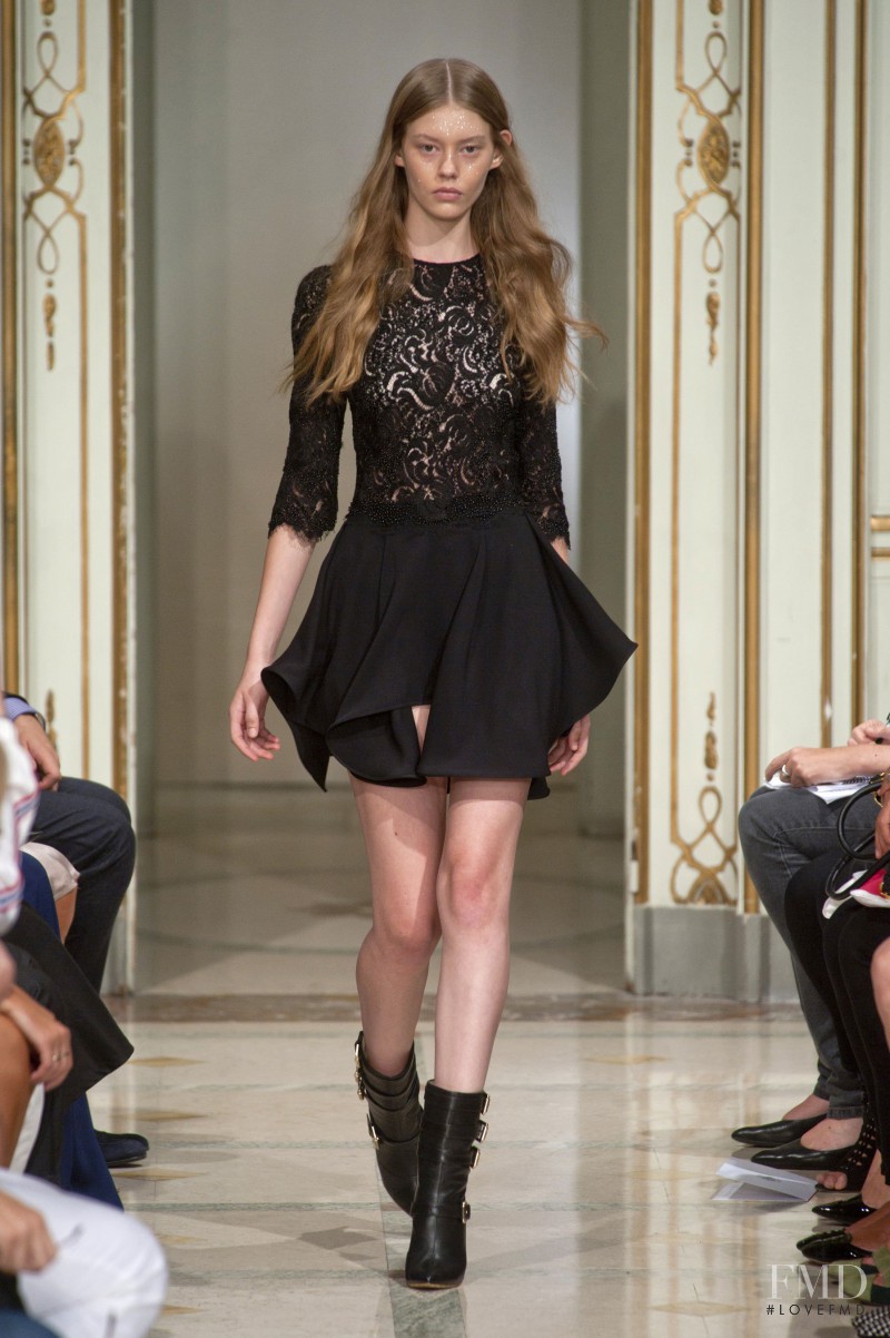 Ondria Hardin featured in  the Francesco Scognamiglio fashion show for Spring/Summer 2014