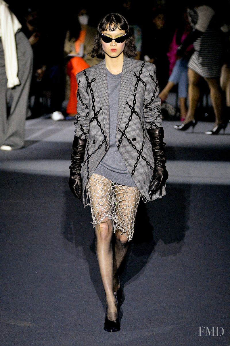 Maryel Uchida featured in  the Philosophy di Lorenzo Serafini fashion show for Autumn/Winter 2022