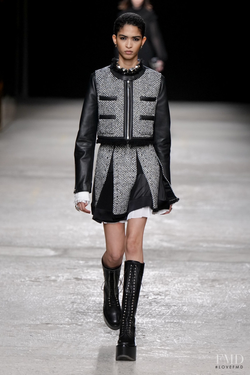 Philyne Mercedes featured in  the Ports 1961 fashion show for Autumn/Winter 2022