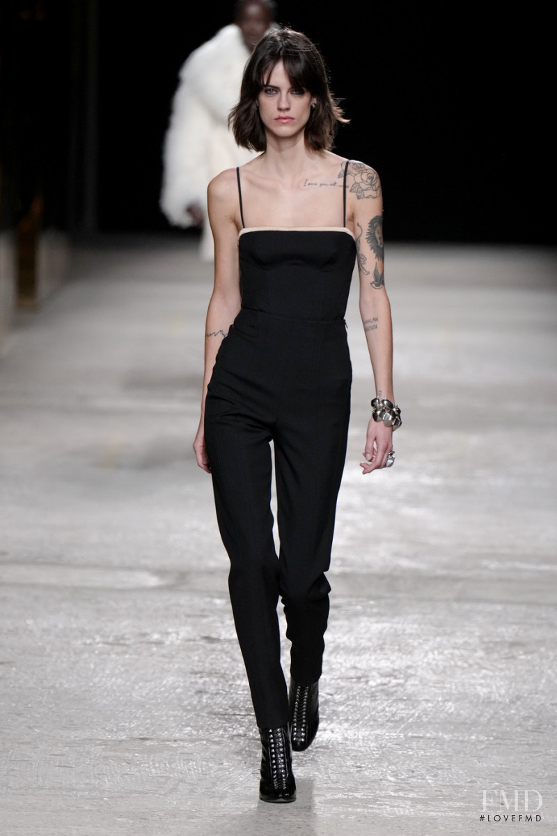 Miriam Sanchez featured in  the Ports 1961 fashion show for Autumn/Winter 2022