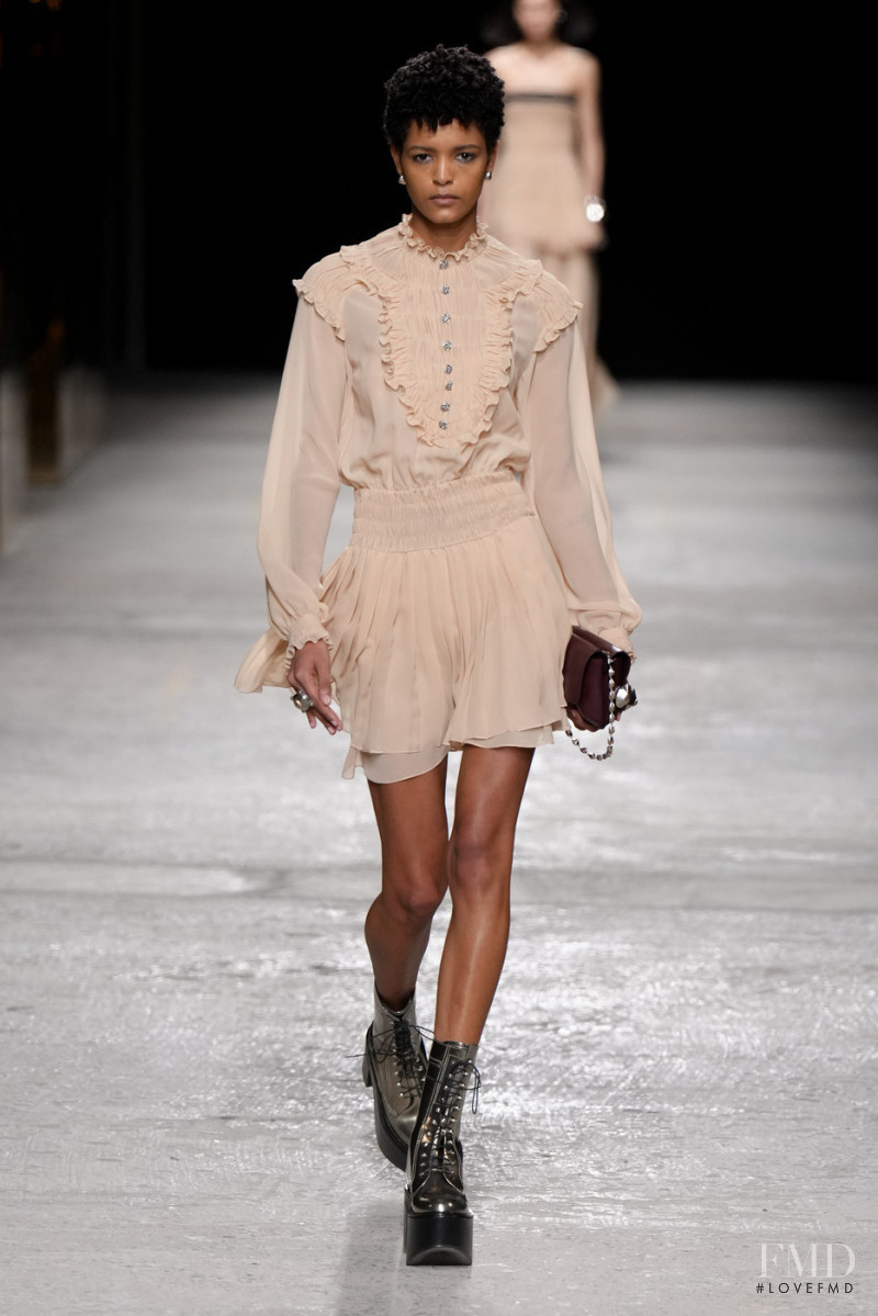 Laiza de Moura featured in  the Ports 1961 fashion show for Autumn/Winter 2022