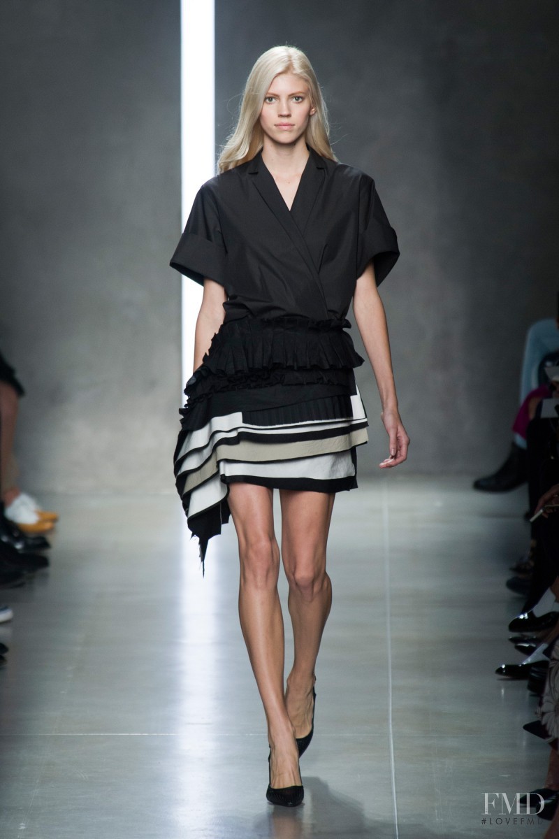 Devon Windsor featured in  the Bottega Veneta fashion show for Spring/Summer 2014