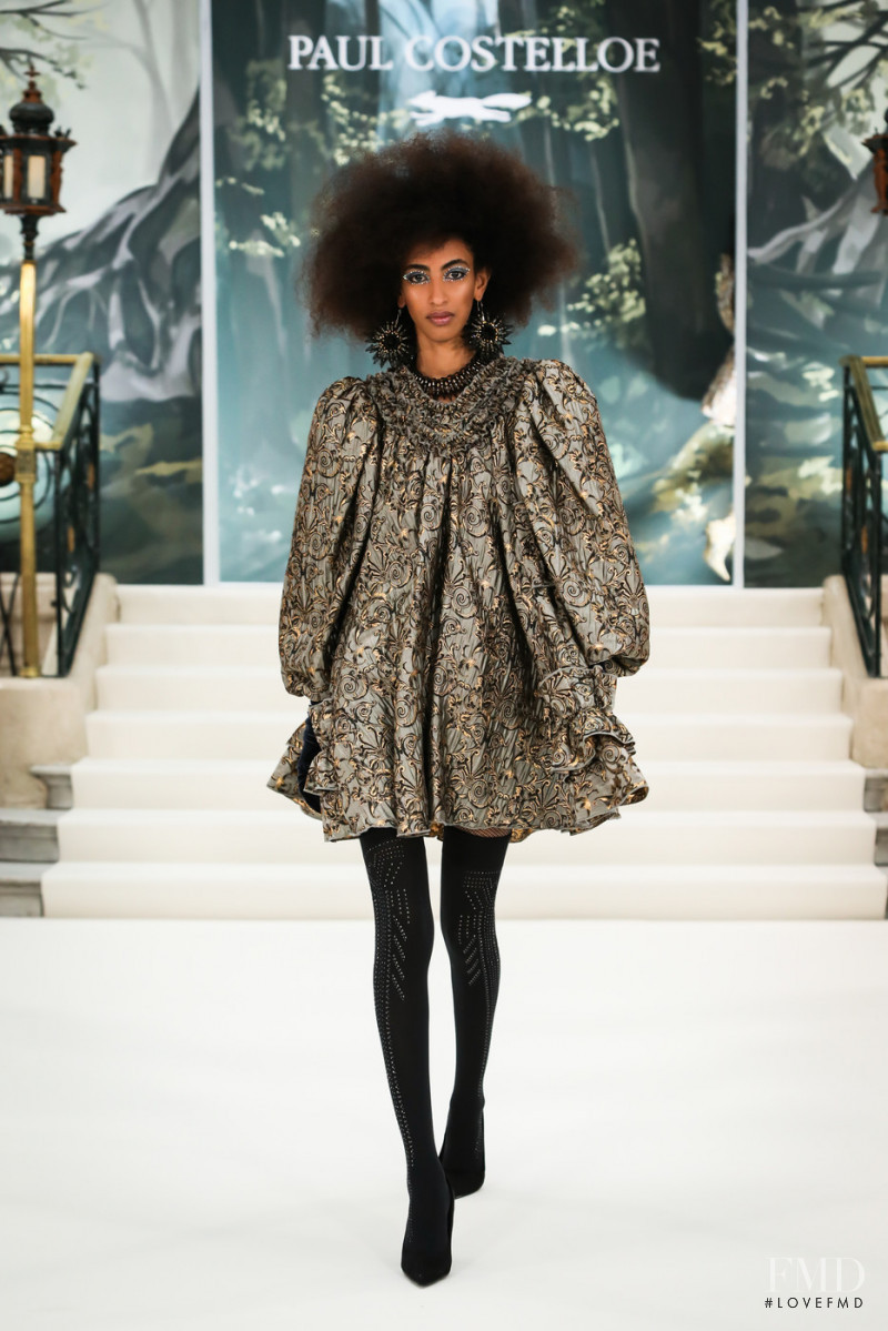 Paul Costelloe fashion show for Autumn/Winter 2022