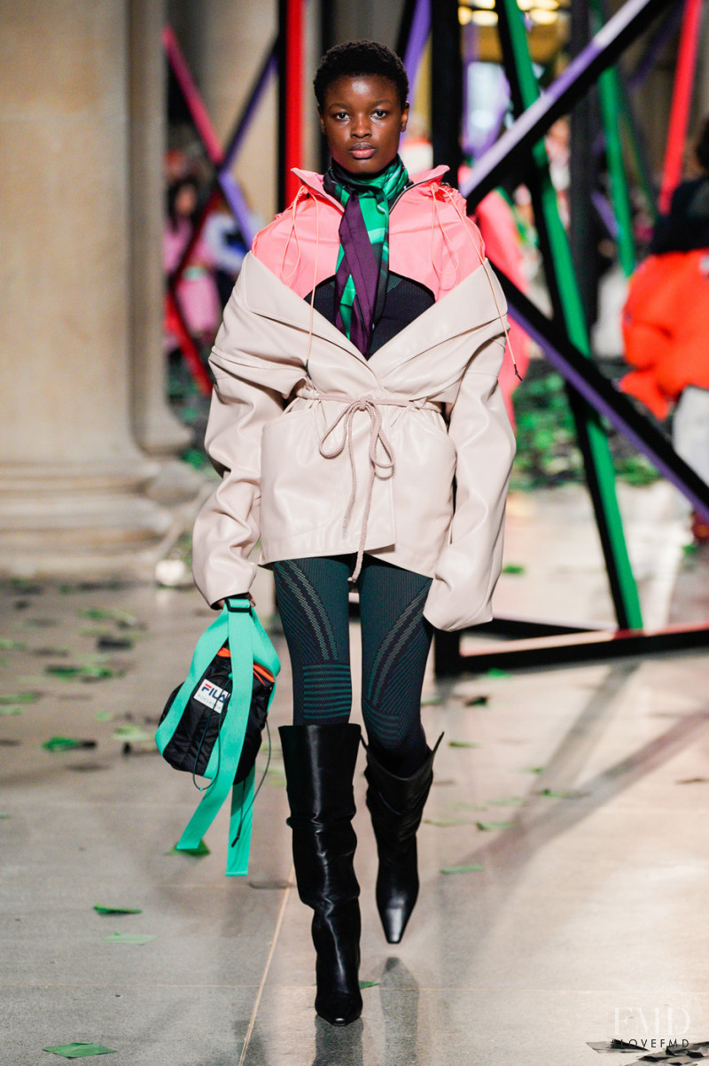 Roksanda Ilincic fashion show for Autumn/Winter 2022