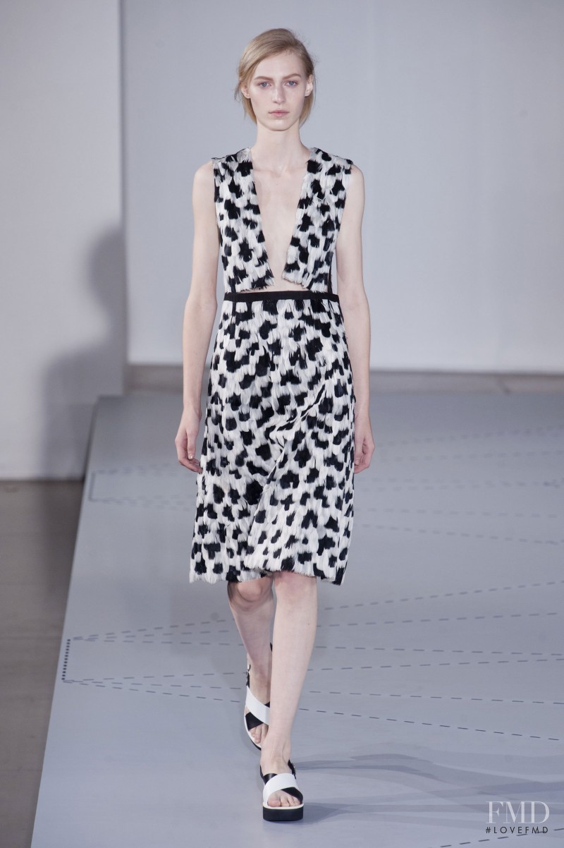 Julia Nobis featured in  the Jil Sander fashion show for Spring/Summer 2014