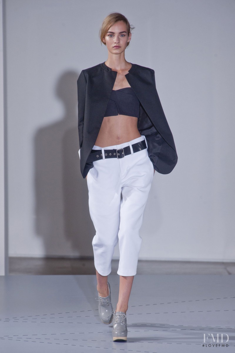 Maartje Verhoef featured in  the Jil Sander fashion show for Spring/Summer 2014