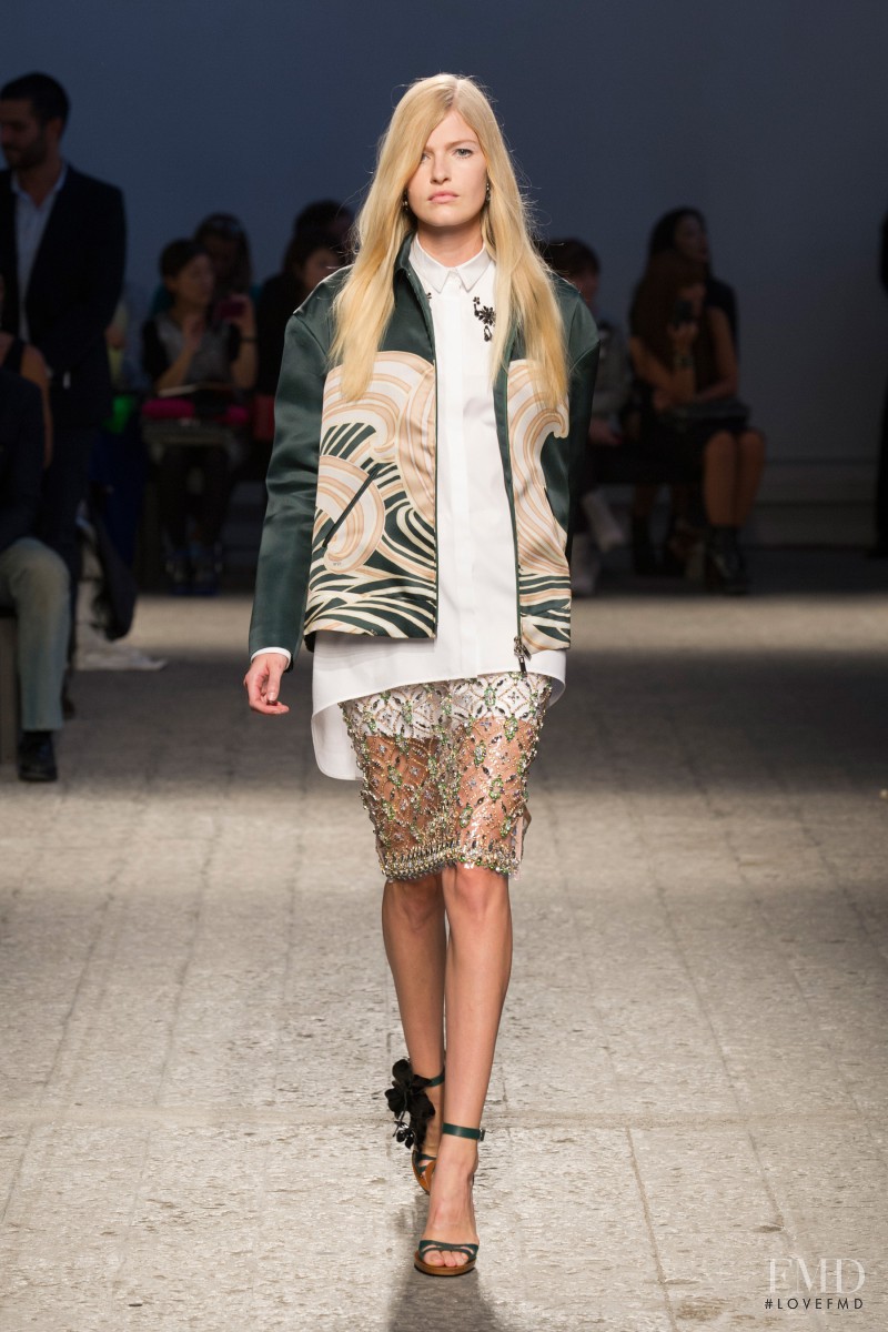 Louise Parker featured in  the N° 21 fashion show for Spring/Summer 2014