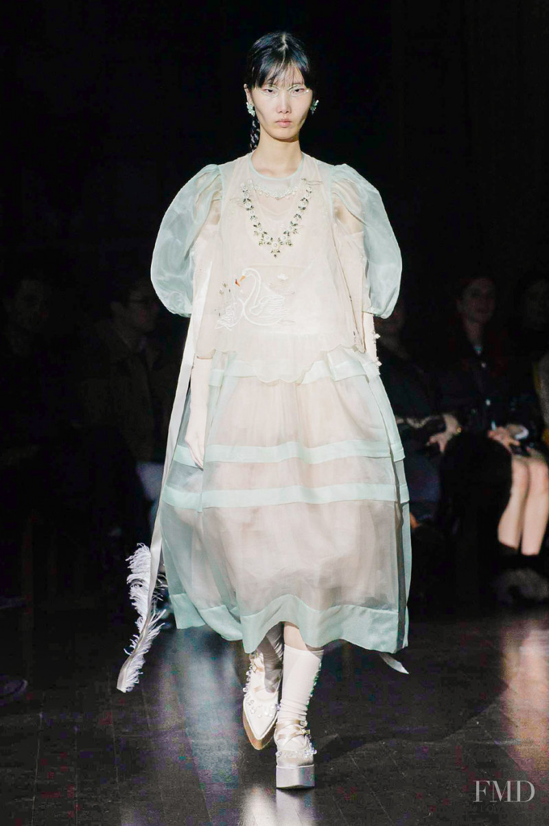 Simone Rocha fashion show for Autumn/Winter 2022