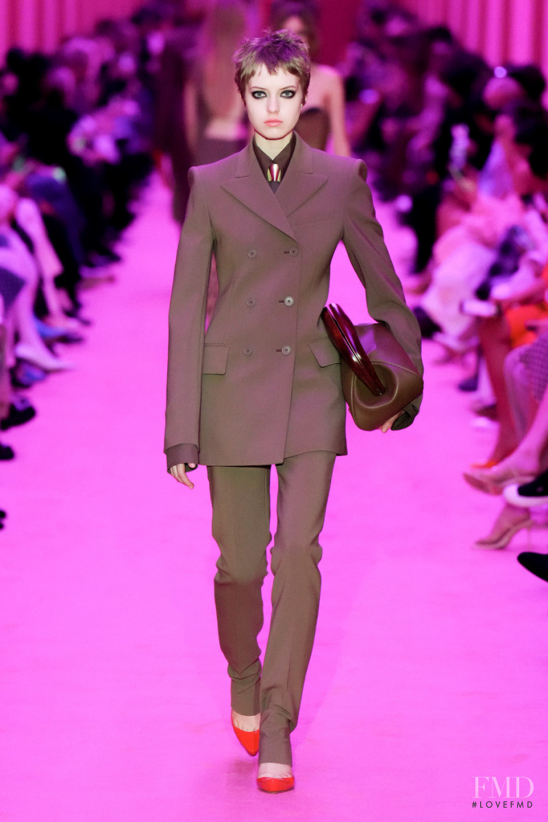 Sylwia Kuta featured in  the Sportmax fashion show for Autumn/Winter 2022