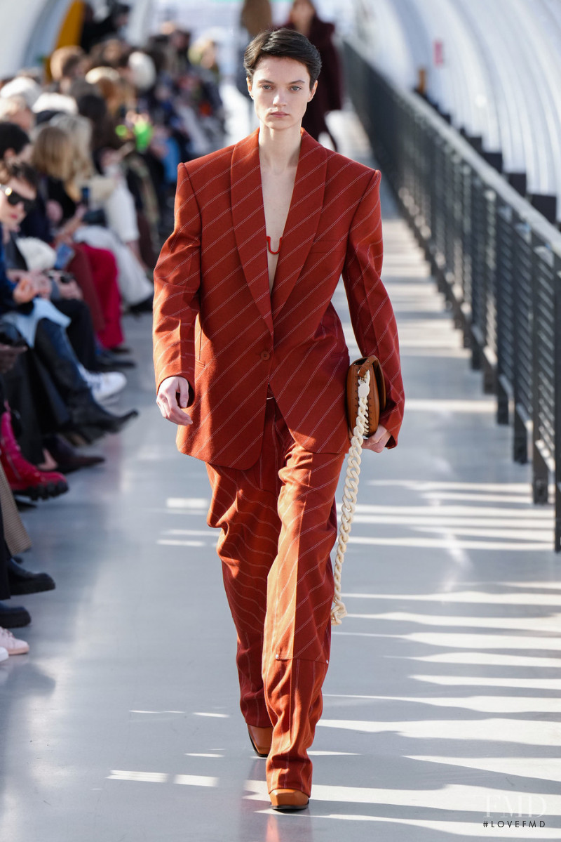 Stella McCartney fashion show for Autumn/Winter 2022