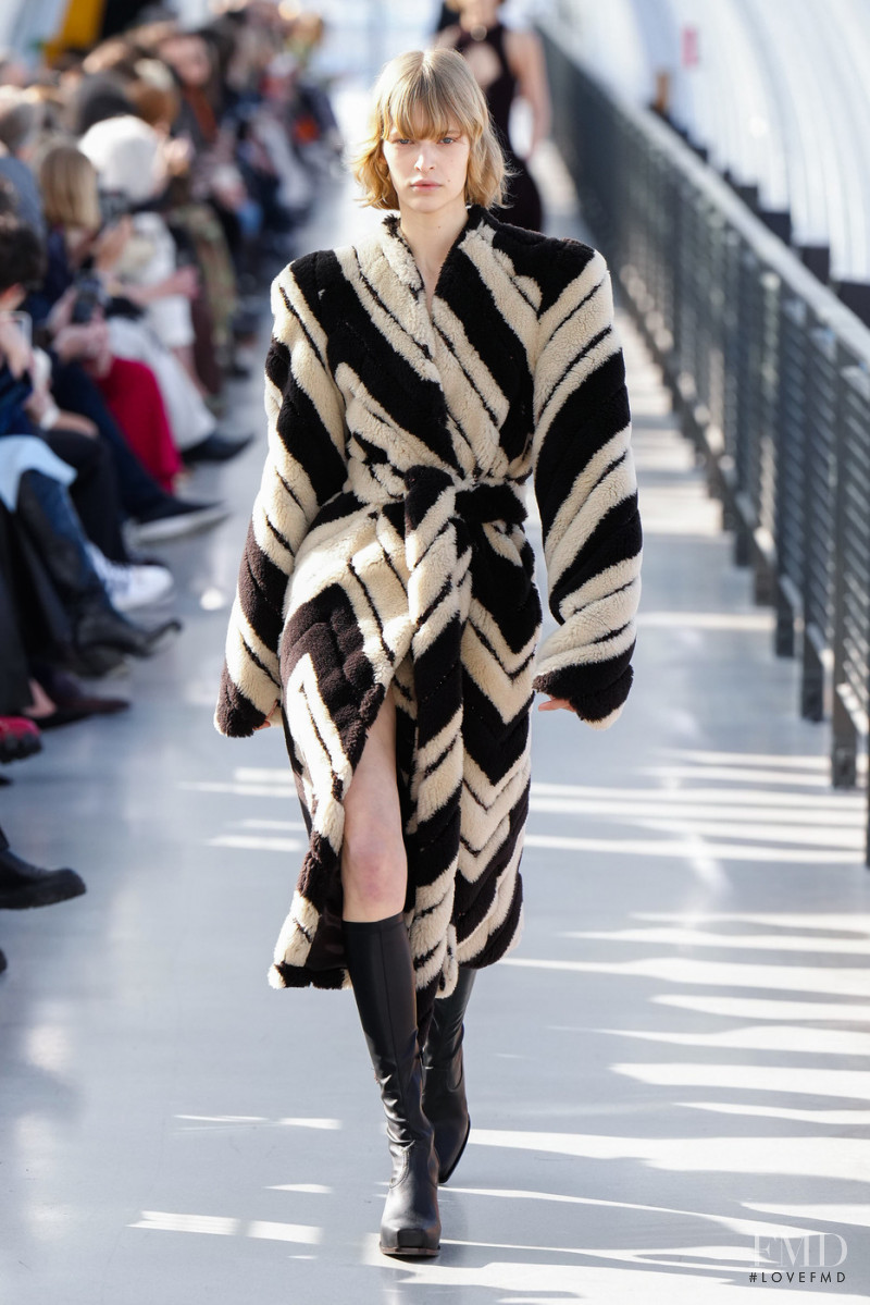 Stella McCartney fashion show for Autumn/Winter 2022
