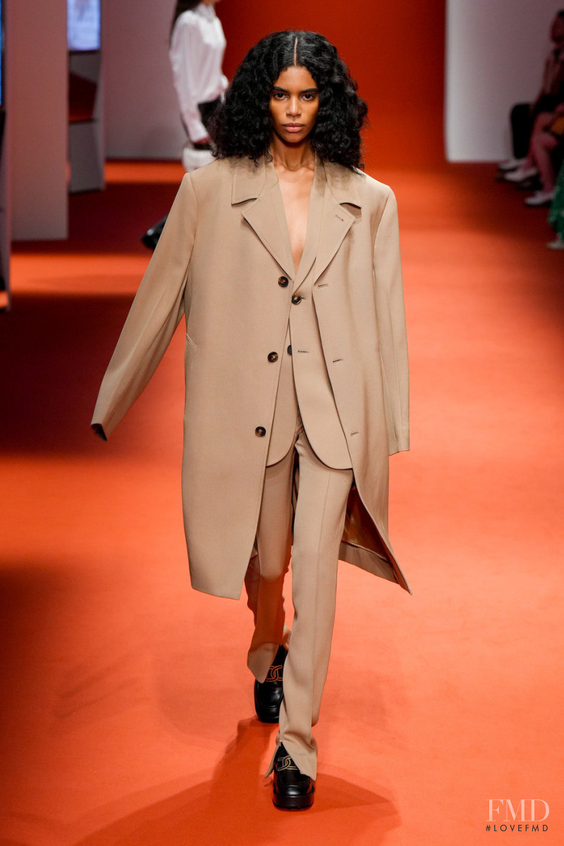 Allana Santos Brito featured in  the Tod\'s fashion show for Autumn/Winter 2022
