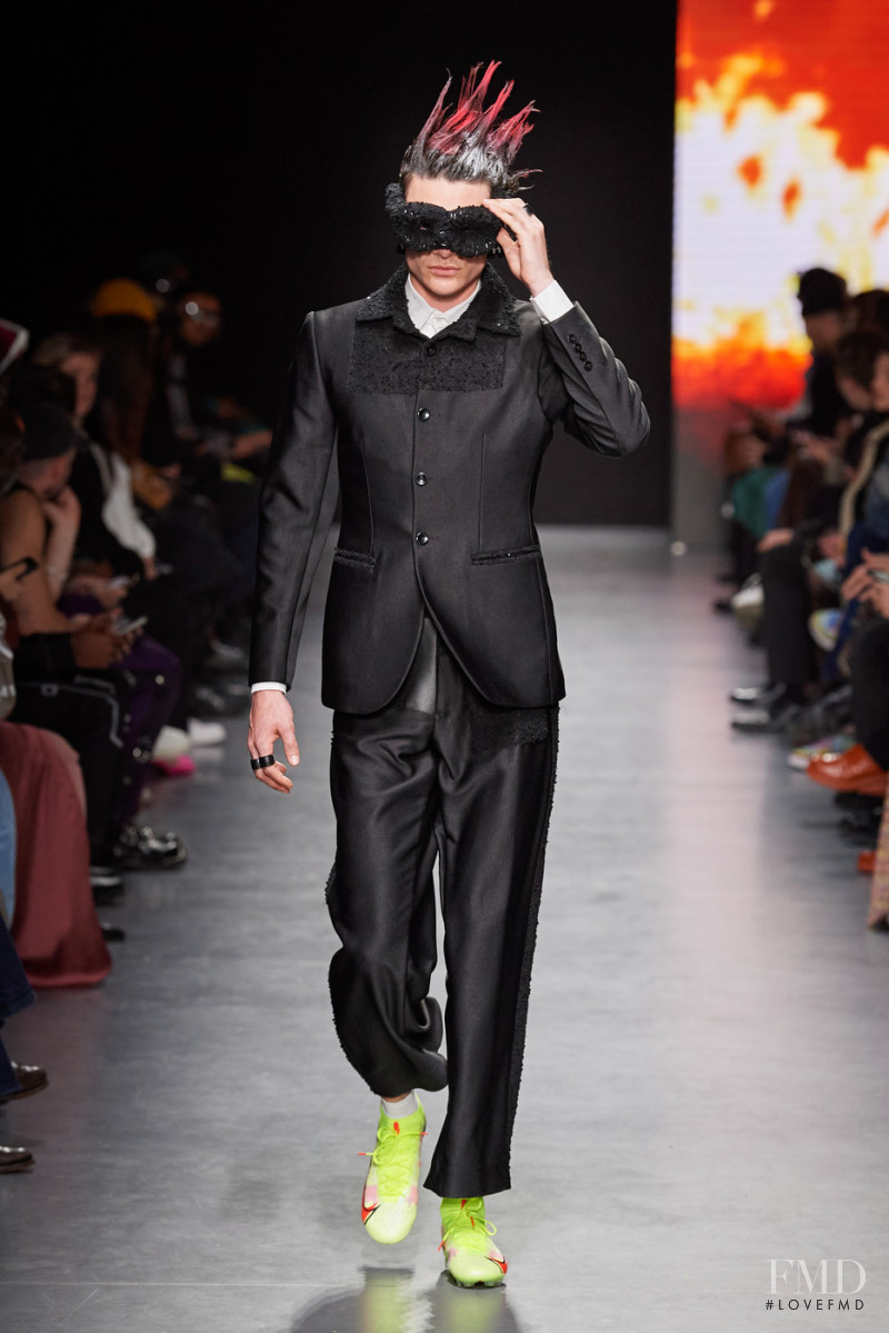 Tokyo James fashion show for Autumn/Winter 2022