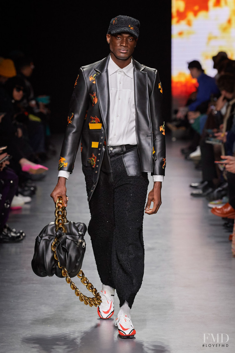 Tokyo James fashion show for Autumn/Winter 2022