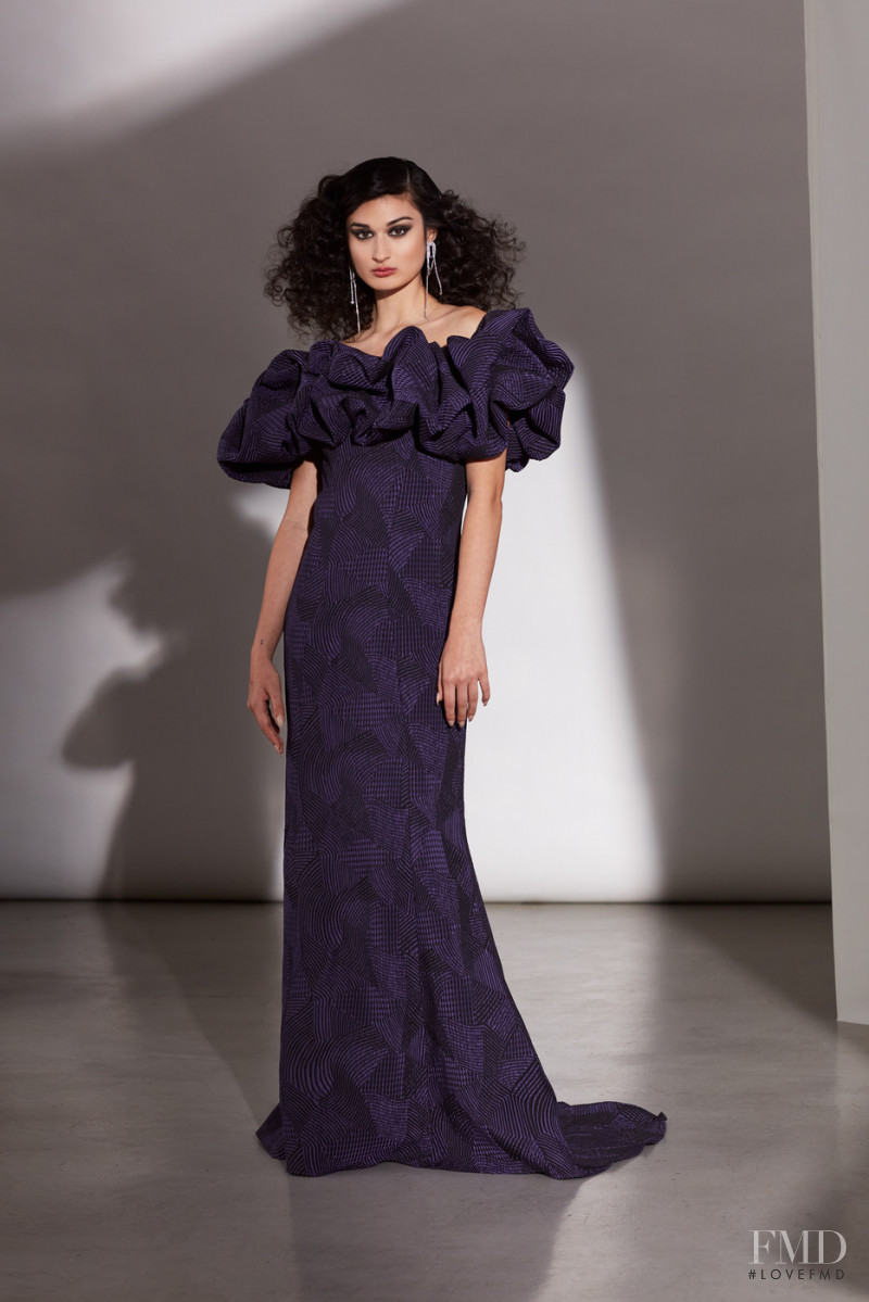 Tadashi Shoji lookbook for Autumn/Winter 2022