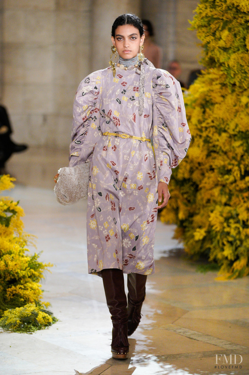Mariana Barcelos featured in  the Ulla Johnson fashion show for Autumn/Winter 2022