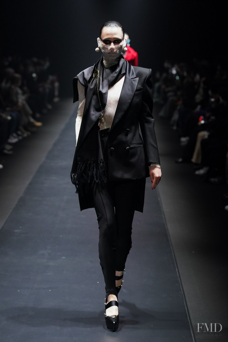 Undercover Cold Flame fashion show for Autumn/Winter 2022