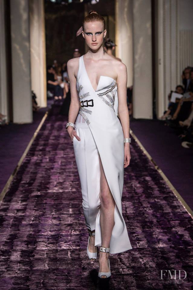 Magdalena Jasek featured in  the Atelier Versace fashion show for Autumn/Winter 2014