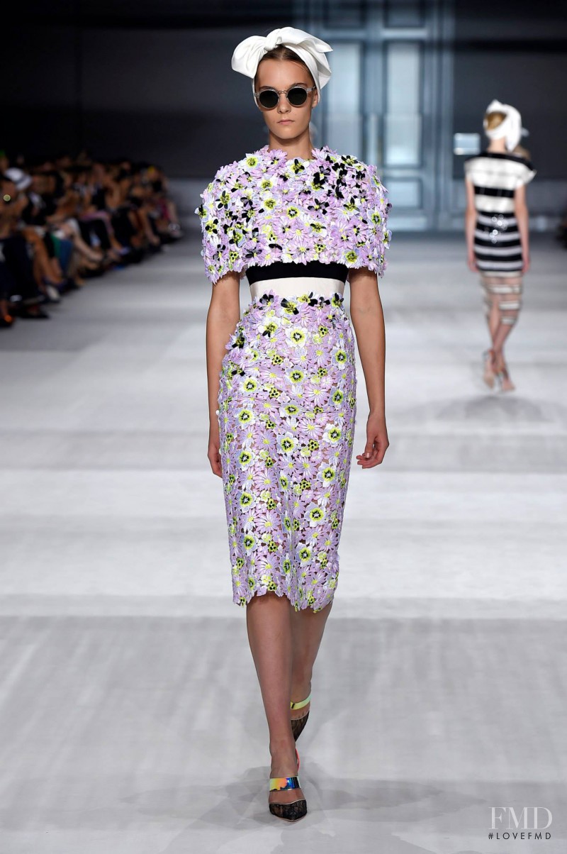 Irina Liss featured in  the Giambattista Valli Haute Couture fashion show for Autumn/Winter 2014