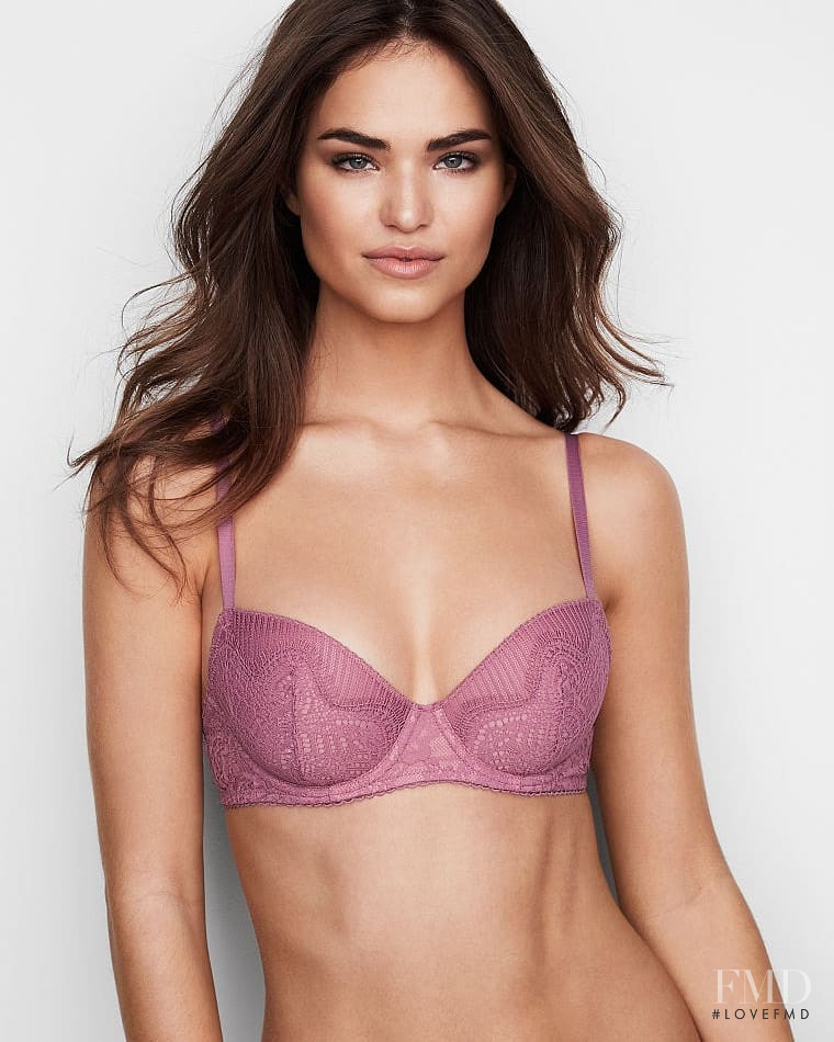 Robin Holzken featured in  the Victoria\'s Secret catalogue for Spring/Summer 2018