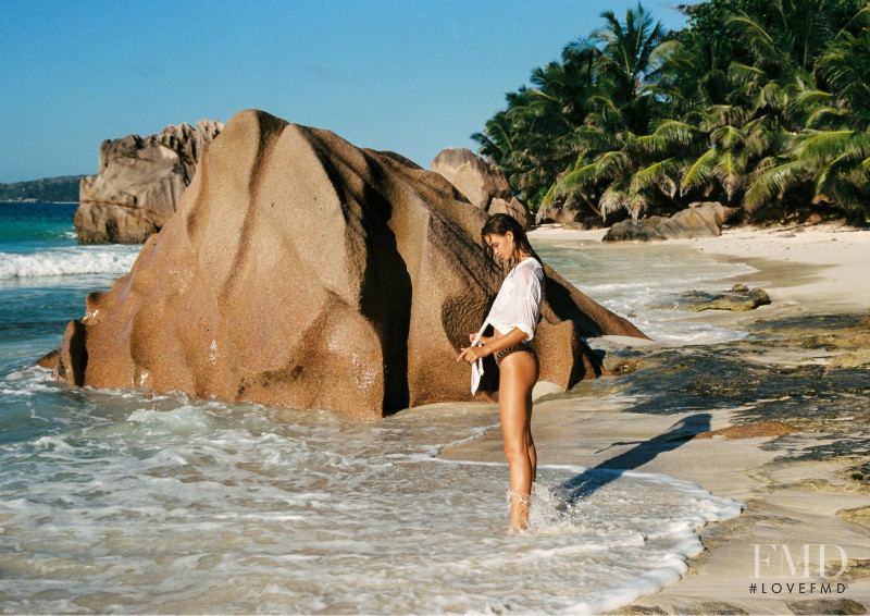 Robin Holzken featured in  the Faithfull The Brand Seychelles lookbook for Pre-Fall 2017