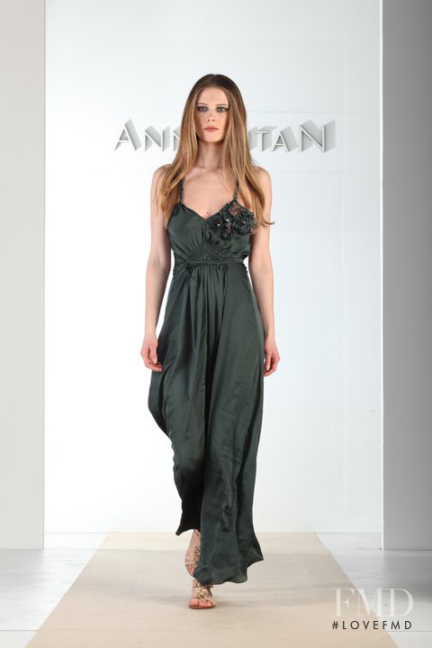 Anna Rita N. lookbook for Spring/Summer 2011