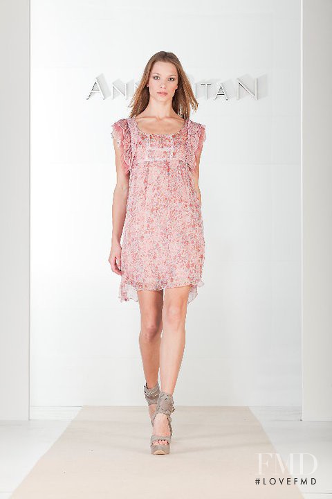 Anna Rita N. lookbook for Spring/Summer 2011