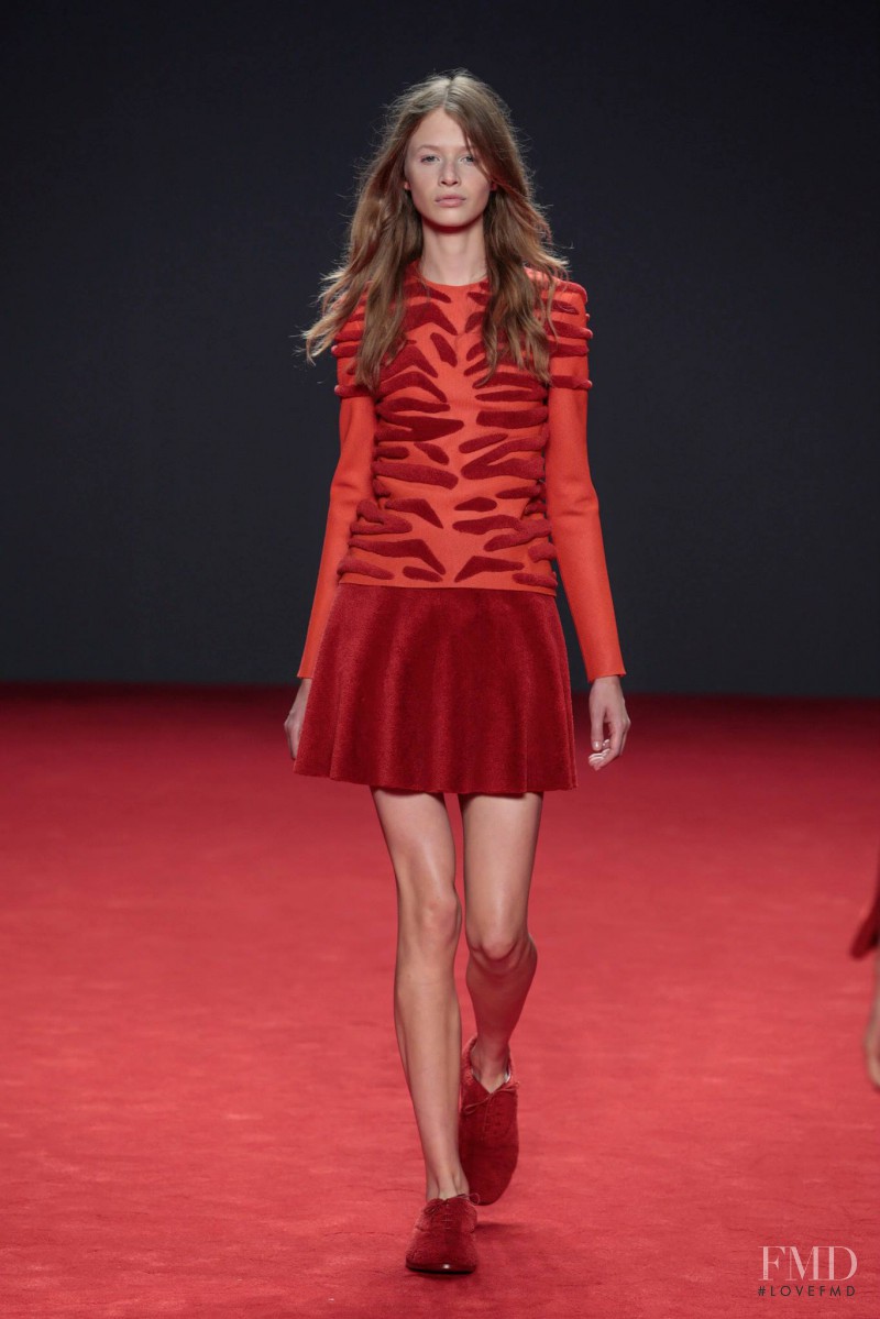 Anna Lund Sorensen featured in  the Viktor & Rolf fashion show for Autumn/Winter 2014