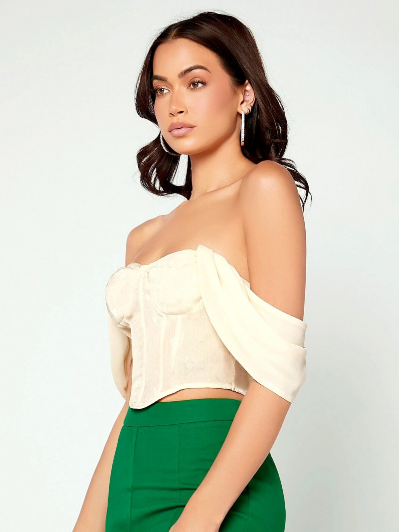 Rona Mahal featured in  the Shein catalogue for Summer 2022