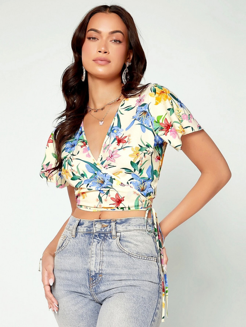 Rona Mahal featured in  the Shein catalogue for Summer 2022