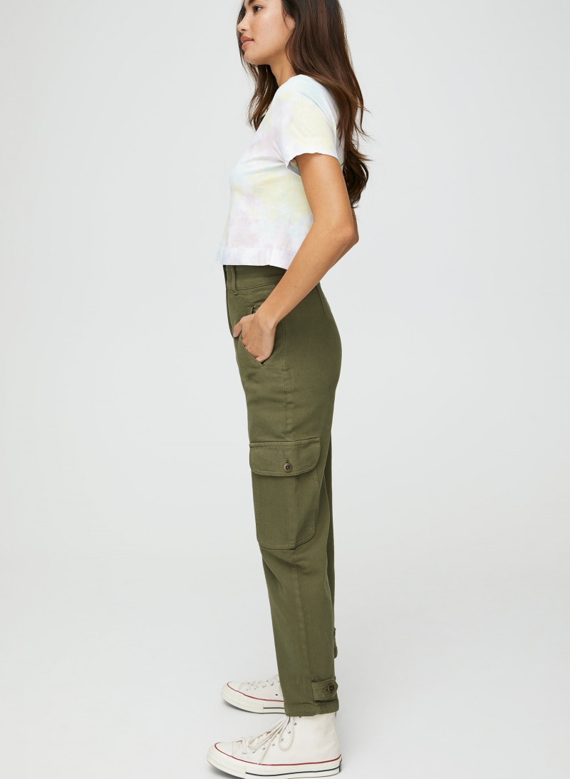 Kelsey Merritt featured in  the Aritzia catalogue for Spring/Summer 2019