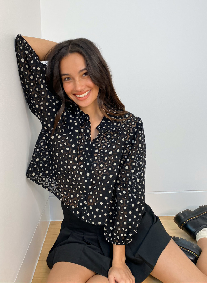 Kelsey Merritt featured in  the Aritzia catalogue for Spring/Summer 2020