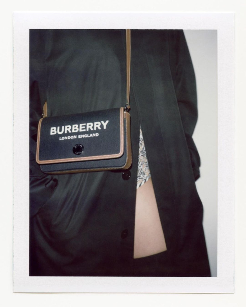 Gisele Bundchen featured in  the Burberry Burberry TB Summer Monogram 2022 advertisement for Summer 2022