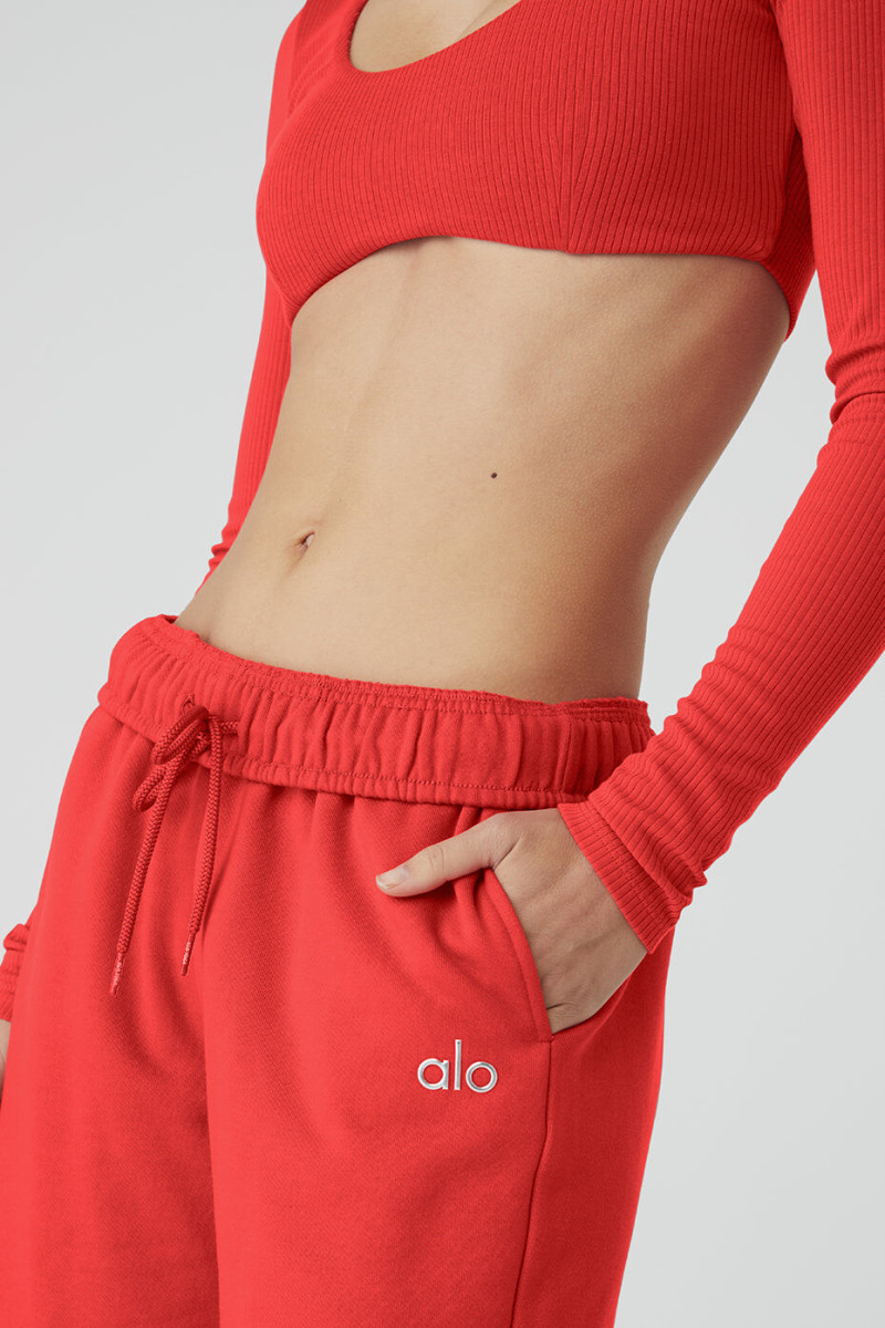 Caroline Kelley featured in  the Alo Yoga catalogue for Spring/Summer 2022