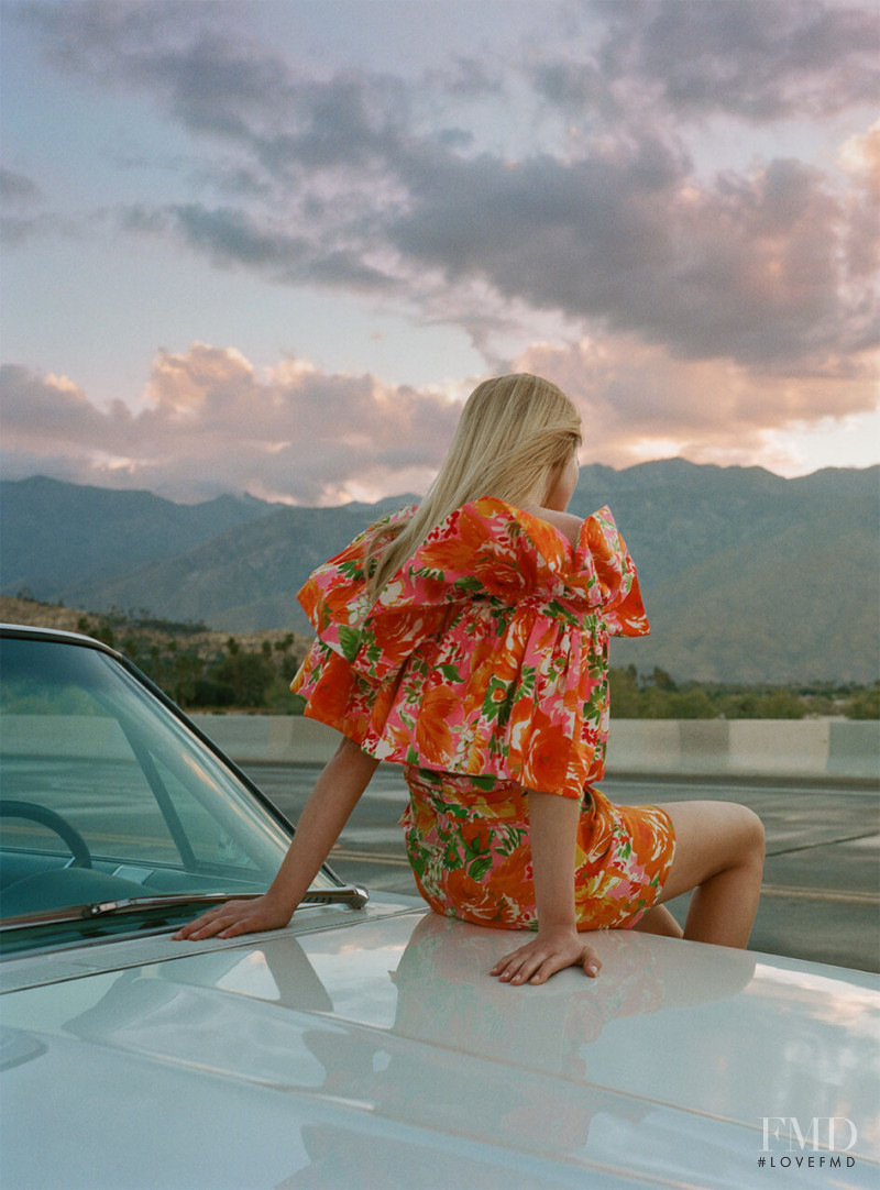 Jean Campbell featured in  the Zara advertisement for Summer 2019